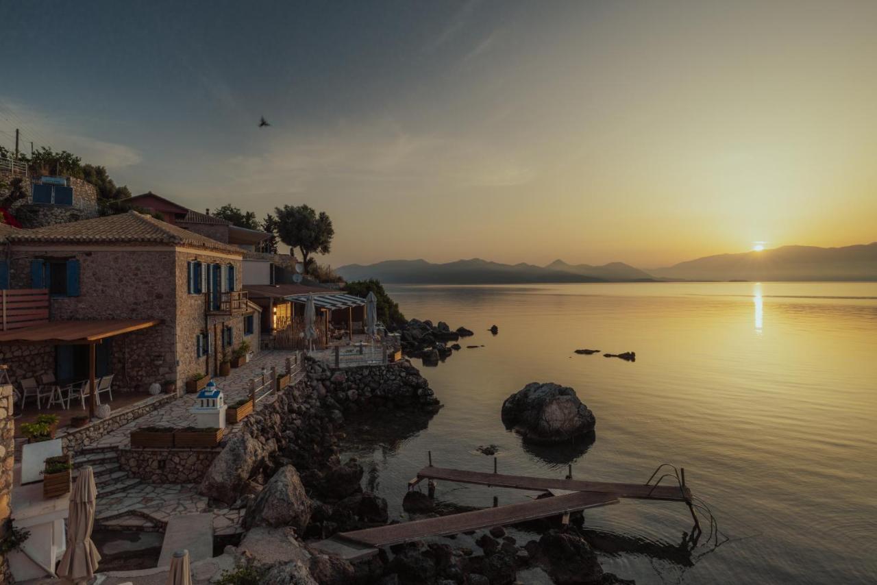 Sea Mansion Lefkada Apartment Nikiana Bagian luar foto